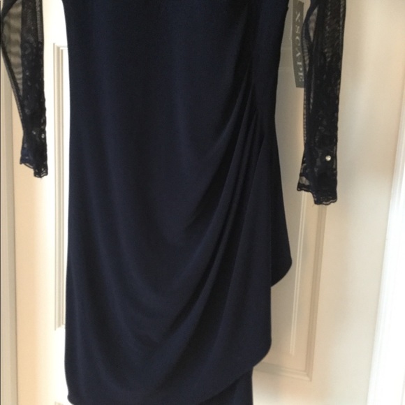 Dress - Picture 4 of 5